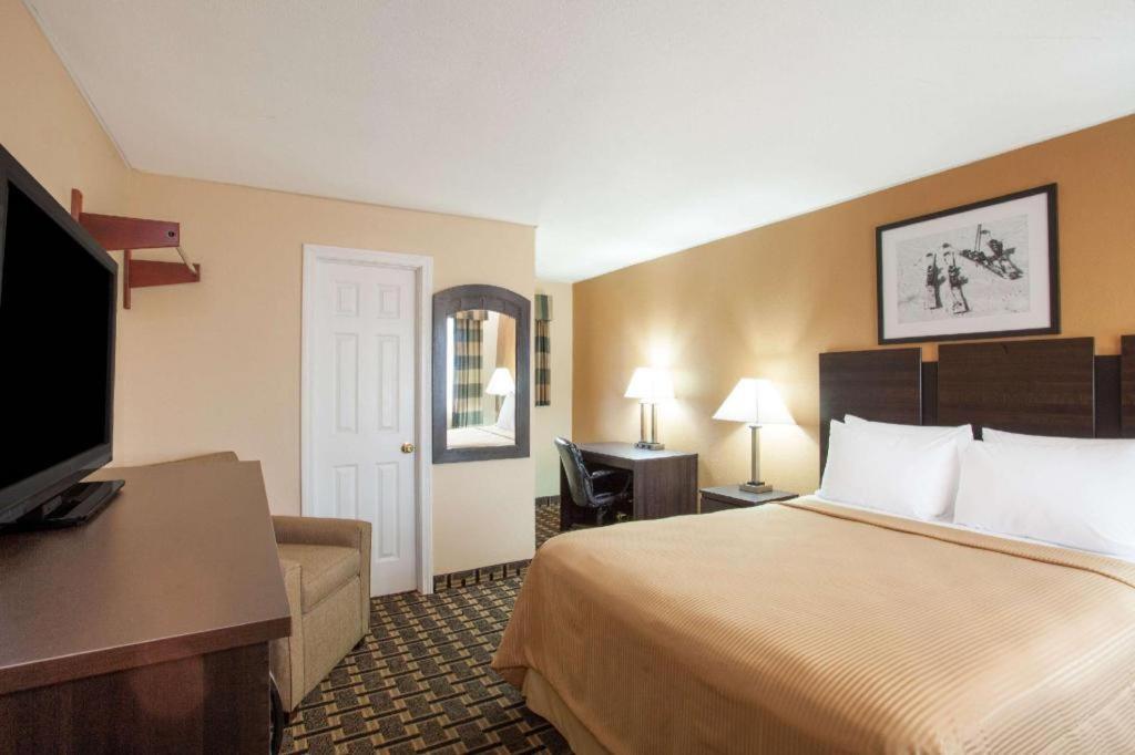 Travelodge By Wyndham South Burlington Esterno foto