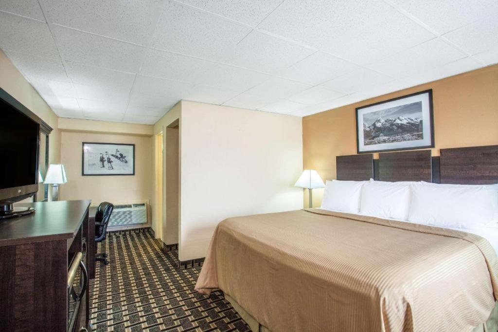 Travelodge By Wyndham South Burlington Esterno foto