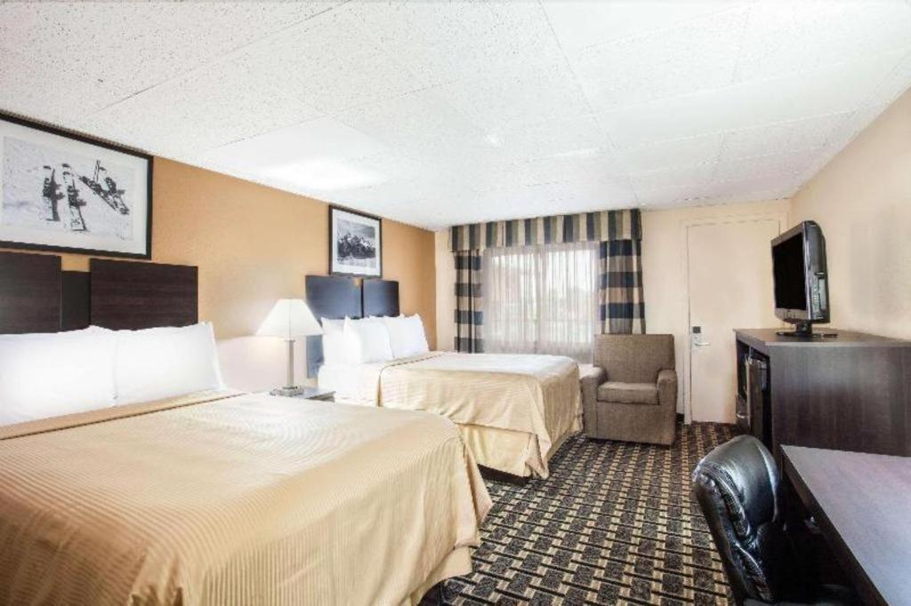 Travelodge By Wyndham South Burlington Esterno foto